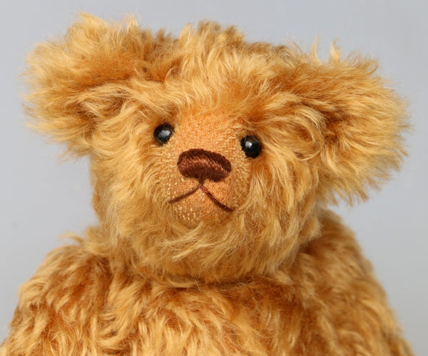 Owen by Barbara-Ann Bears - 28cm