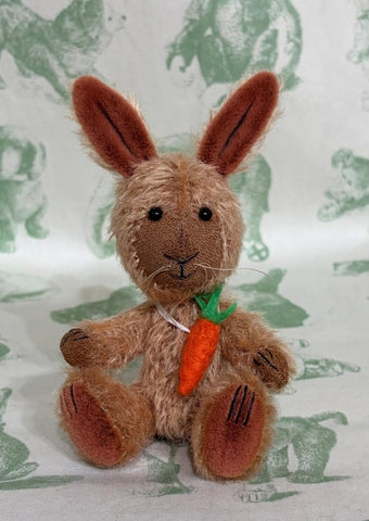 Brodie Bunny by Lynne Farmer - 14cm