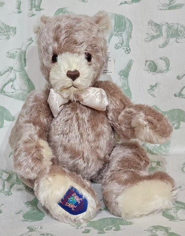 Merrythought Chatsworth Teddy Bear - 1997/98 Collectors Club Bear - 40cm