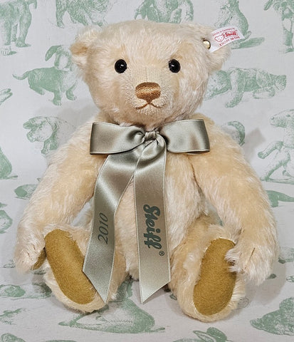 From The Steiff Archive: 2010 QVC Year Bear - 30cm - Number 12