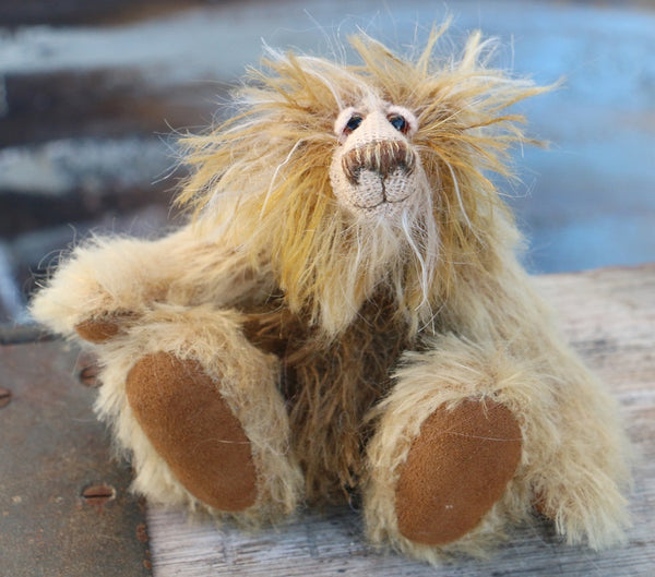 Jake by Barbara-Ann Bears - 10cm