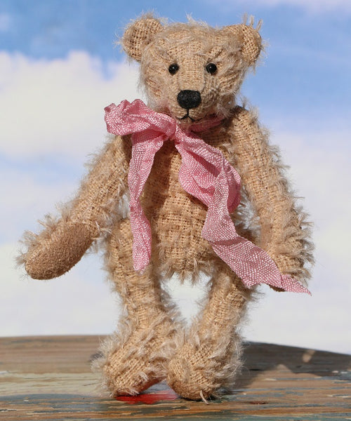 Vanilla Pod by Barbara-Ann Bears - 9cm