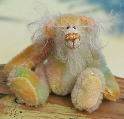 Smiler by Barbara-Ann Bears - 10cm