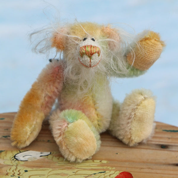 Smiler by Barbara-Ann Bears - 10cm