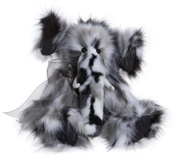 Everest by Charlie Bears - 41cm