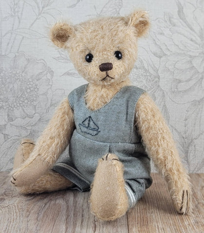 Brian by Anna Dazumal - 25cm