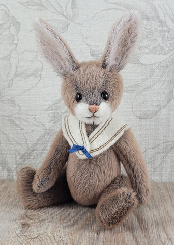 Walter by Anna Dazumal - 15cm