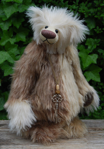 Taliso by Domi Bears - 39cm