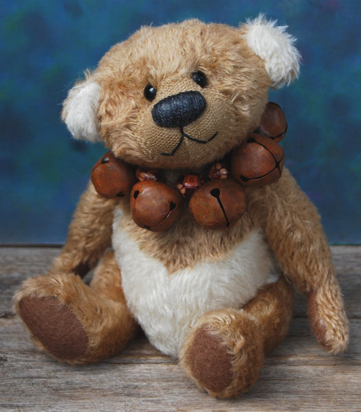 Jola by Domi Bears - 22cm