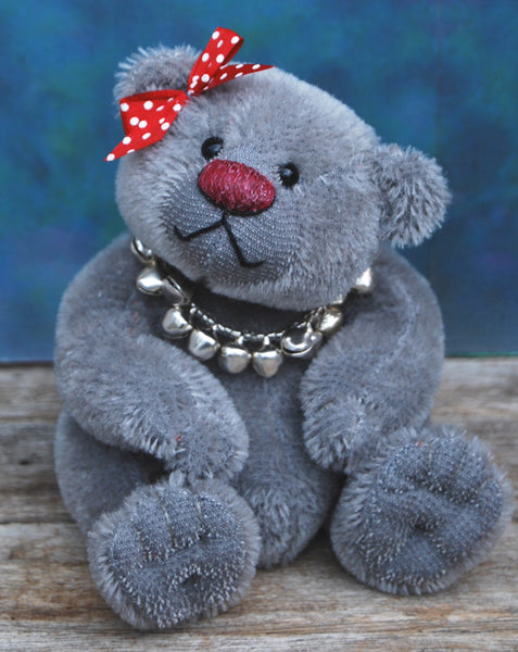 Nunuku by Domi Bears - 18cm