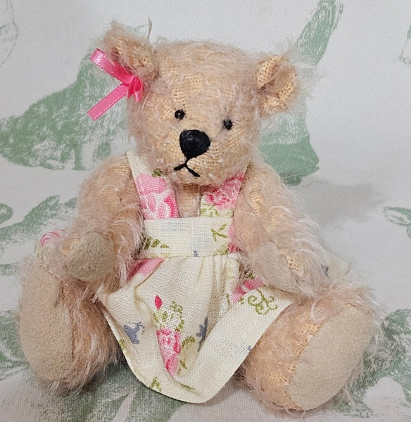 Amy by Hardy Bears - 10cm
