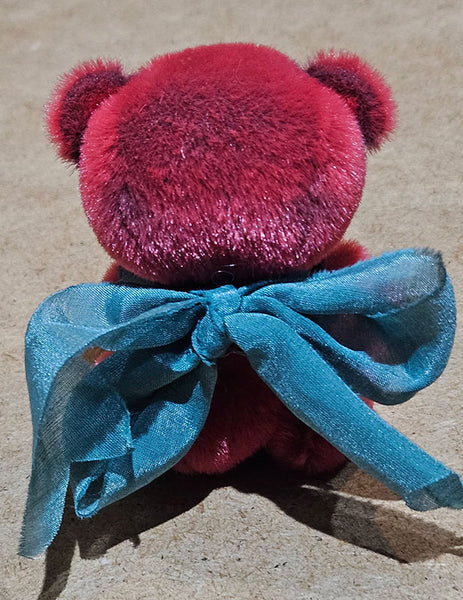 Nick by Anna Kolo - 9.25cm