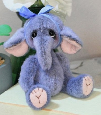 Eliza Elephant by Pipkins Bears - 10cm