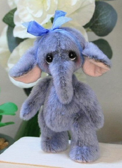 Eliza Elephant by Pipkins Bears - 10cm
