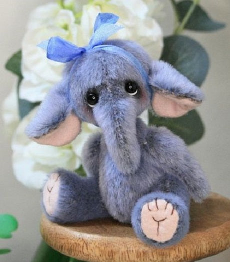 Eliza Elephant by Pipkins Bears - 10cm