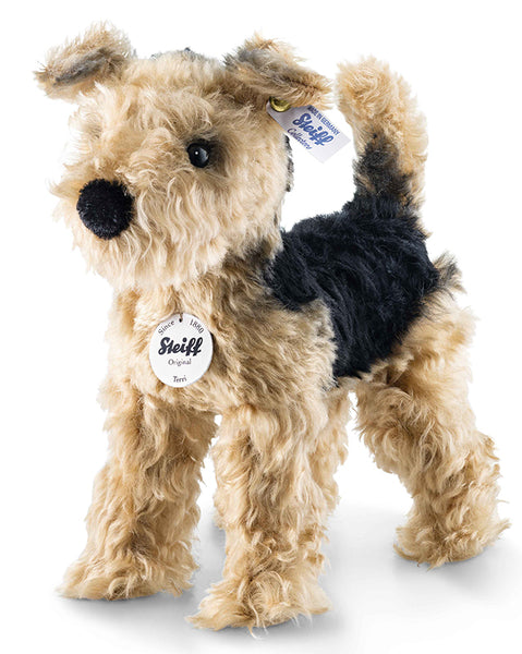 Welsh Terrier by Steiff - 26cm