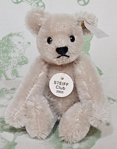 Steiff Club Membership Gift Teddy Bear 2005 by Steiff - 7cm