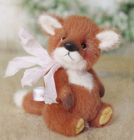 Little Fox by Nata Tovt - 10cm
