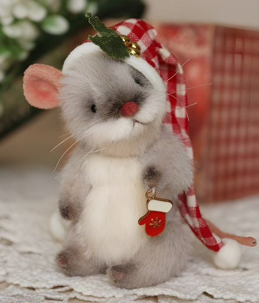 Christmas Mouse by Nata Tovt - 10cm